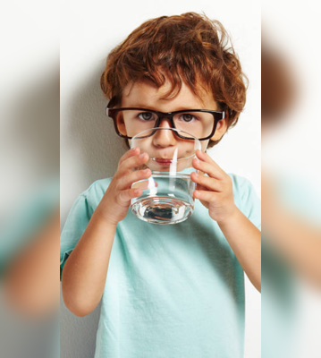 Warning Signs Your Kid Needs More Water This Summer