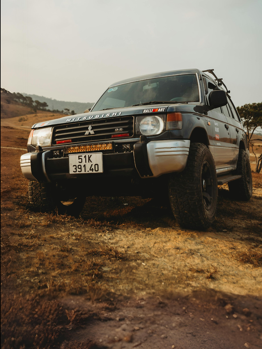 4 Rugged Japanese Cars Capable Of Going Anywhere: Maruti Suzuki Jimny ...