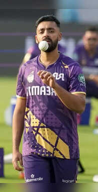 5 Fastest Spinners to 100 IPL Wickets