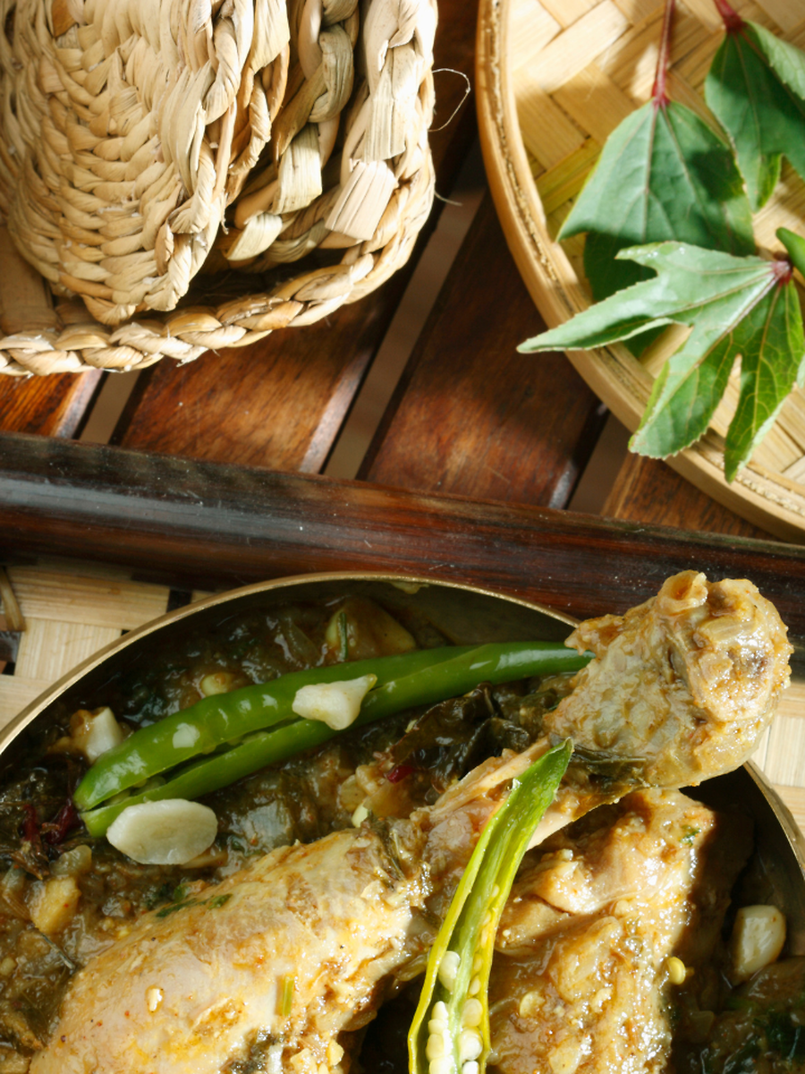 Andhra-Style Gongura Chicken Curry Recipe