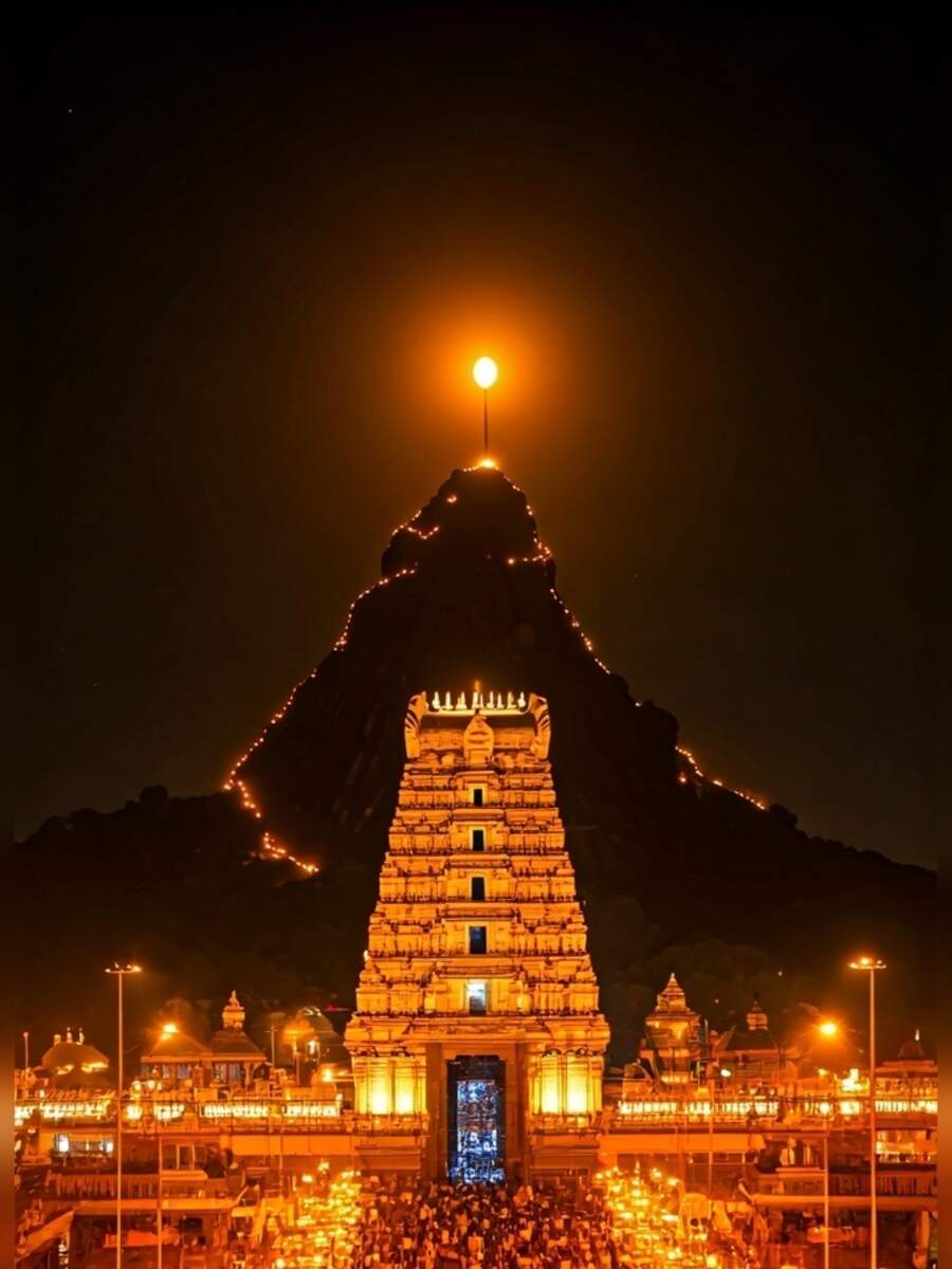  திருவண்ணாமலை கார்த்திகை தீபம் 2025: கார்த்திகை பௌர்ணமி கிரிவலம் செல்லும் நேரம் இது தான்! 