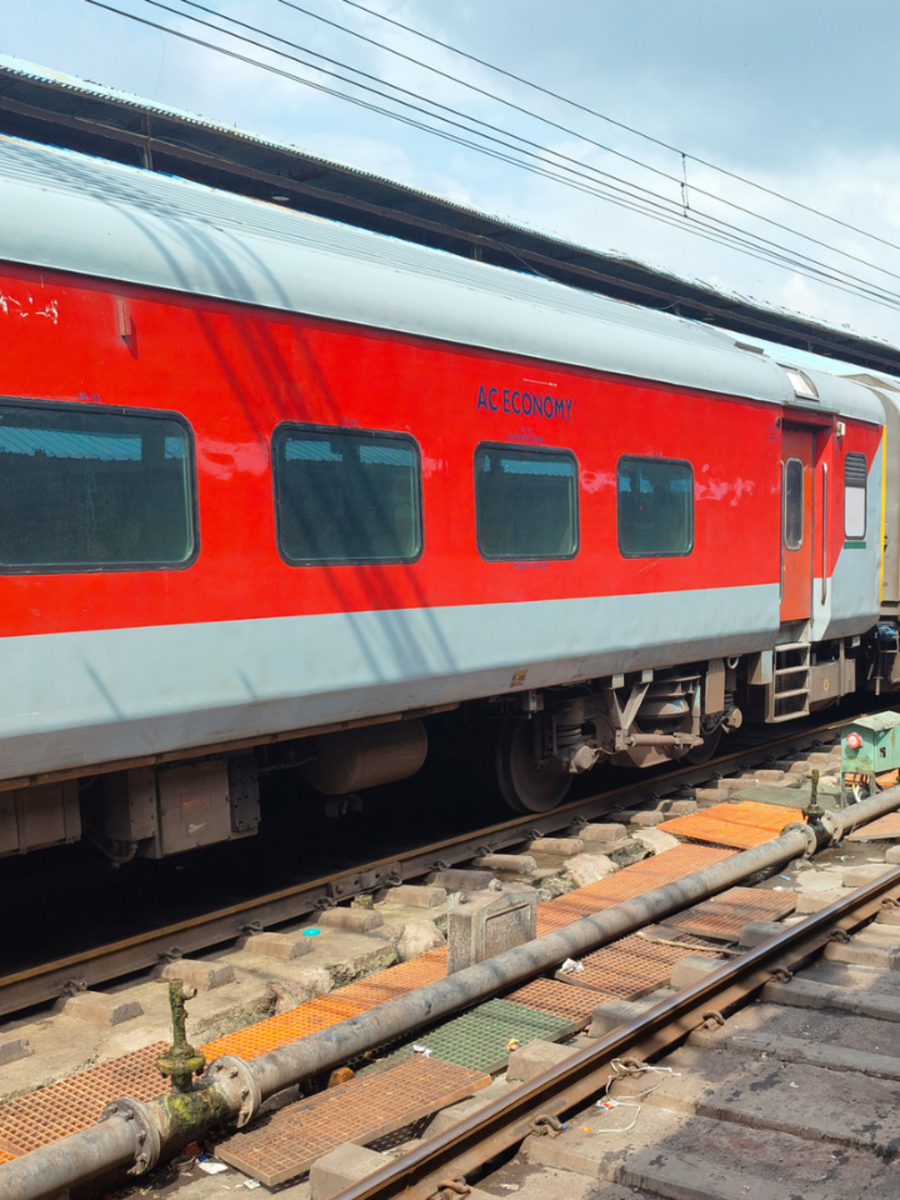  Bangalore Train:பெங்களூருவில் இருந்து தமிழ்நாடு வழியாக சிறப்பு ரயில்கள்!​ 
