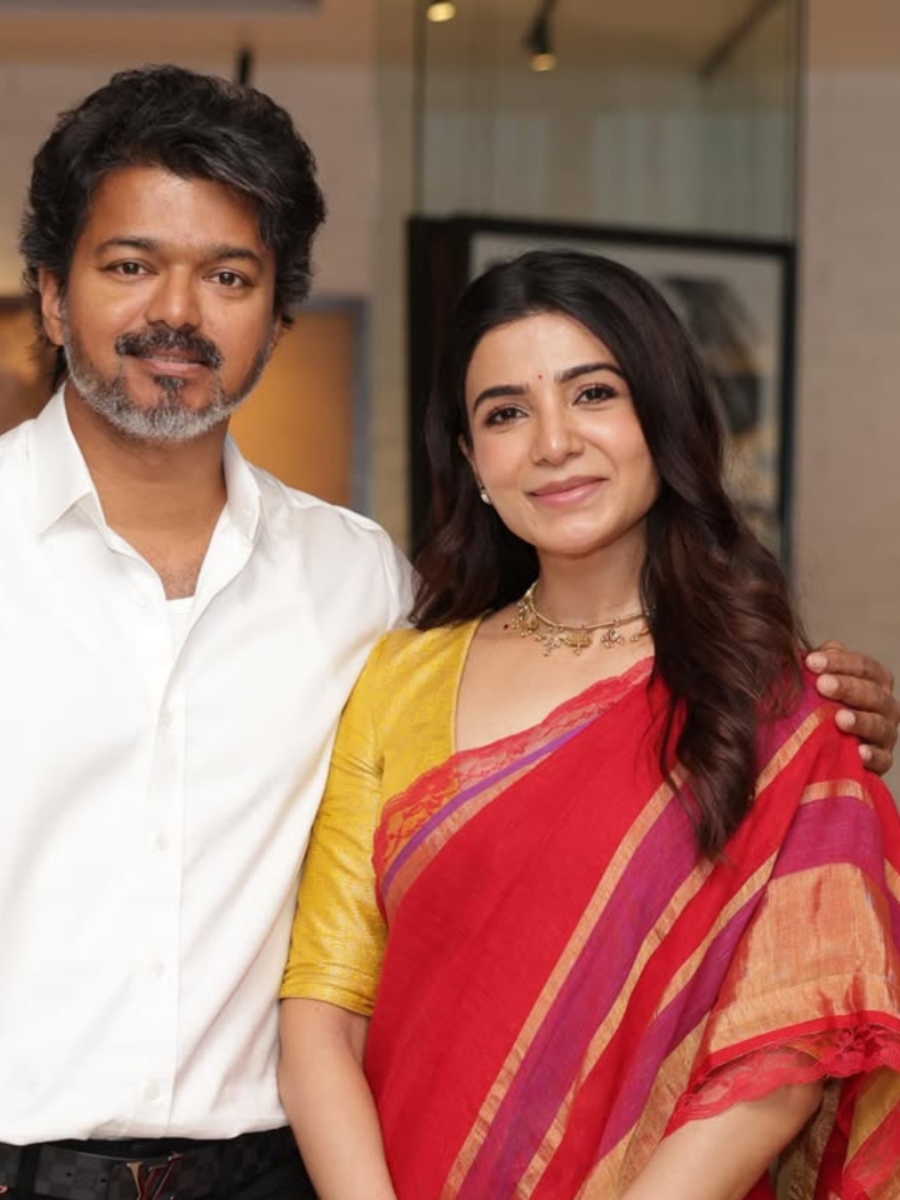  Samantha New Movie: சிவப்பு புடவையில் சமந்தா அசத்தல்! வைரலாகும் நியூ லுக்! 