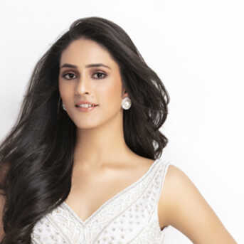 Mansi Taxak