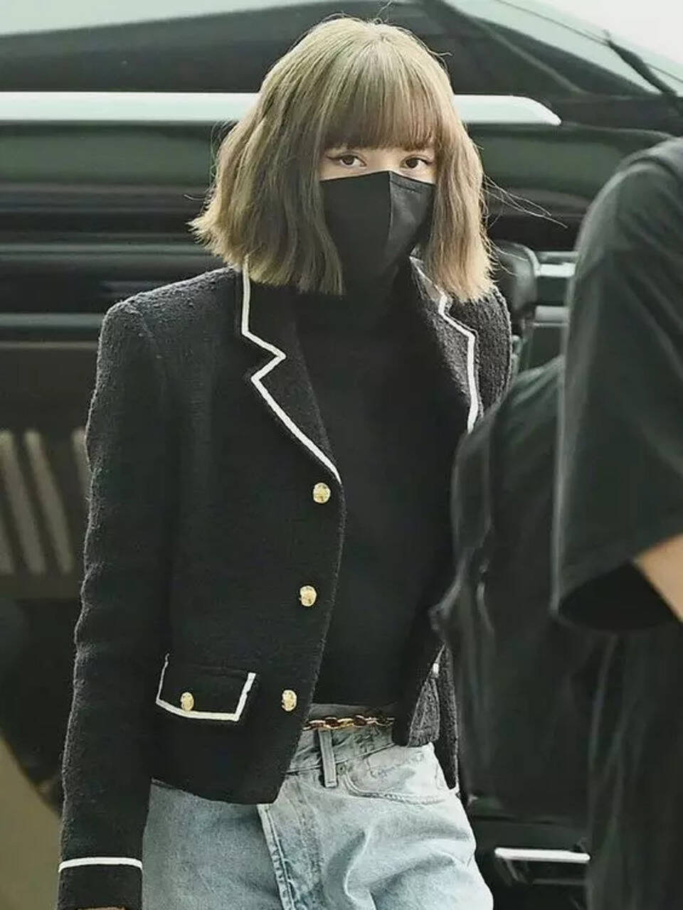 LILI'S TEAM [LALISA] TEAM JACKETジャケット BLACKPINK LISA VIXI TRACK JACKET M SIZE | eBay