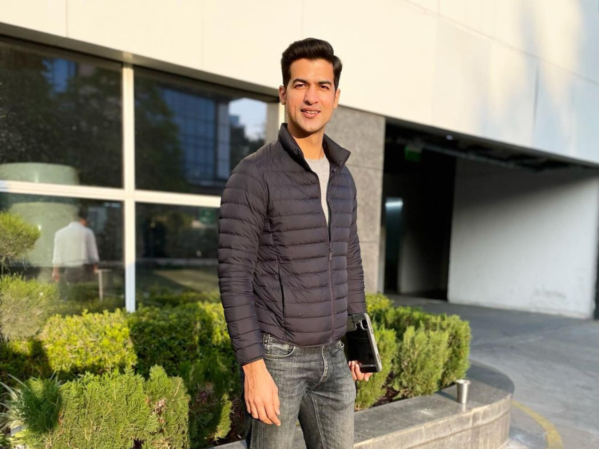 Puneet Beniwal walks the ramp for ‘Mercedes Benz Show’