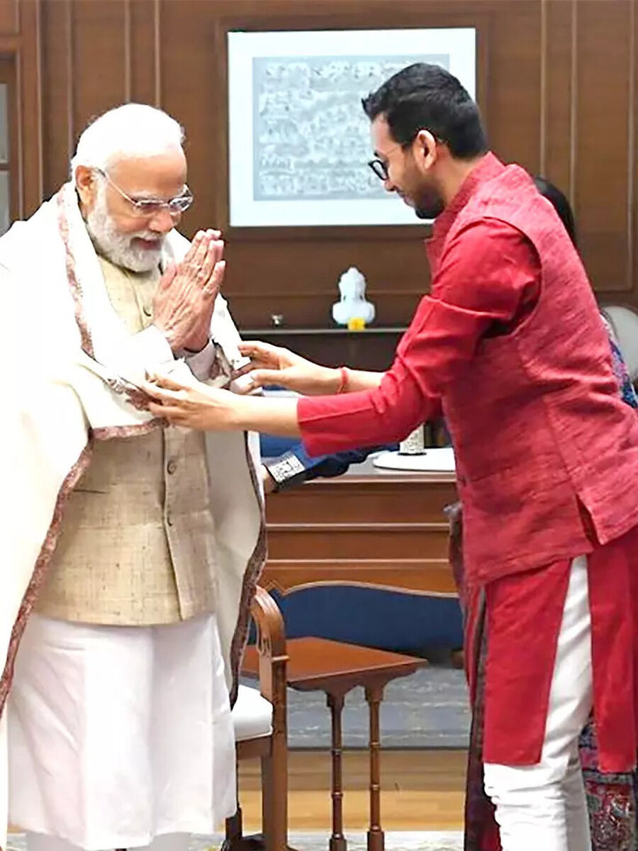 Oyo Hotel Founder Ritesh Agarwal marriage: wedding card, PM Modi, OYO ...
