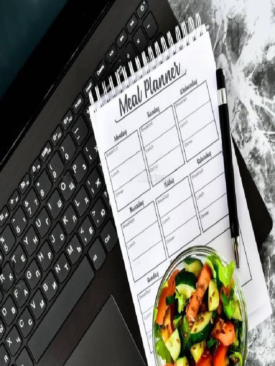 11 tips for healthy eating in a busy schedule | Times Now